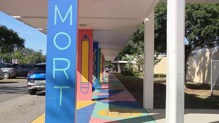 Mort Elementary colorful mural walkway
